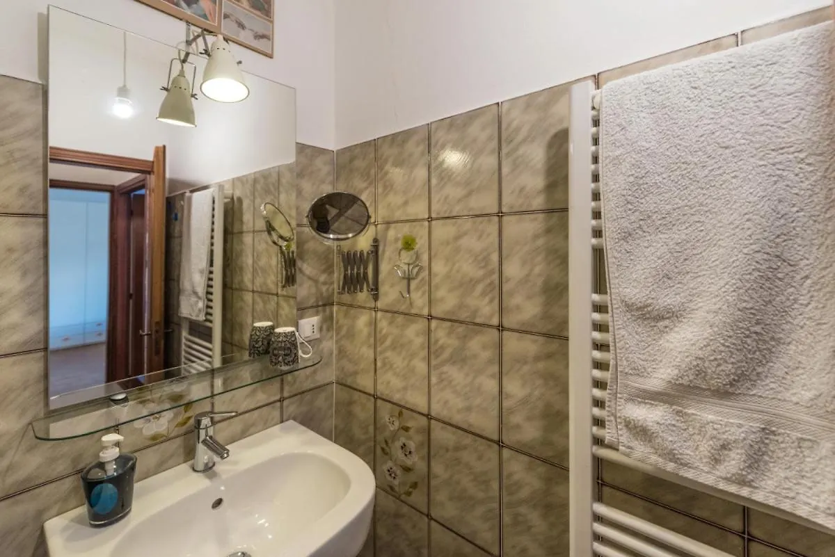 Ca De Tina Finalborgo Apartment Finale Ligure 0*,  Italy